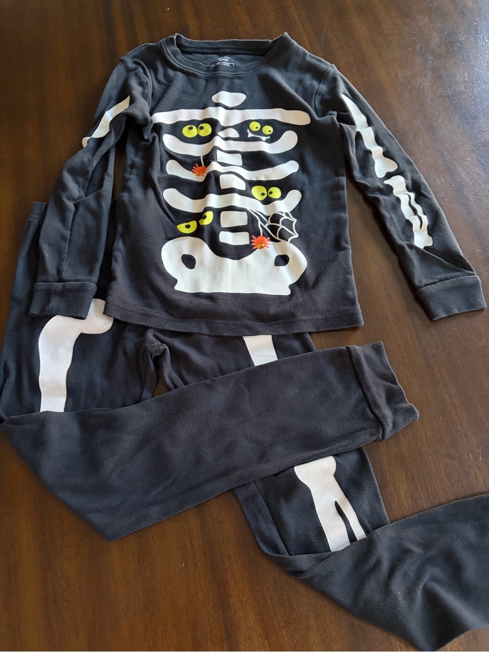 Kids’ Skeleton Pajama Set